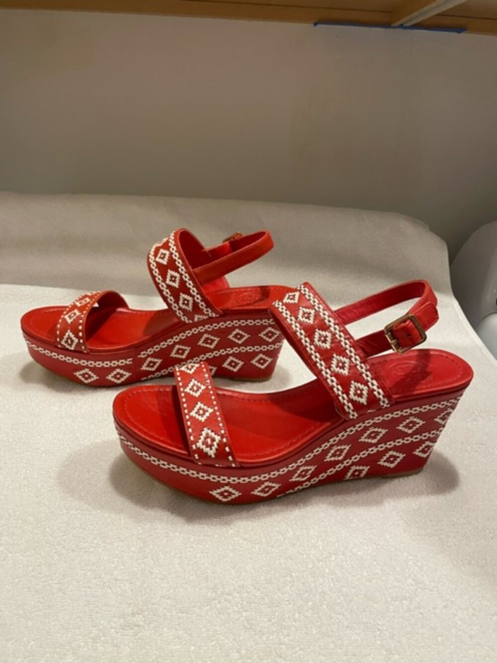 Tory Burch Womens Reena Sandals Size 10 Red Leather White Woven Wedge Platform
